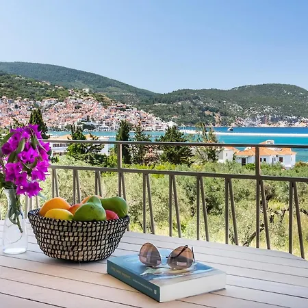 Kingstone Skopelos stad